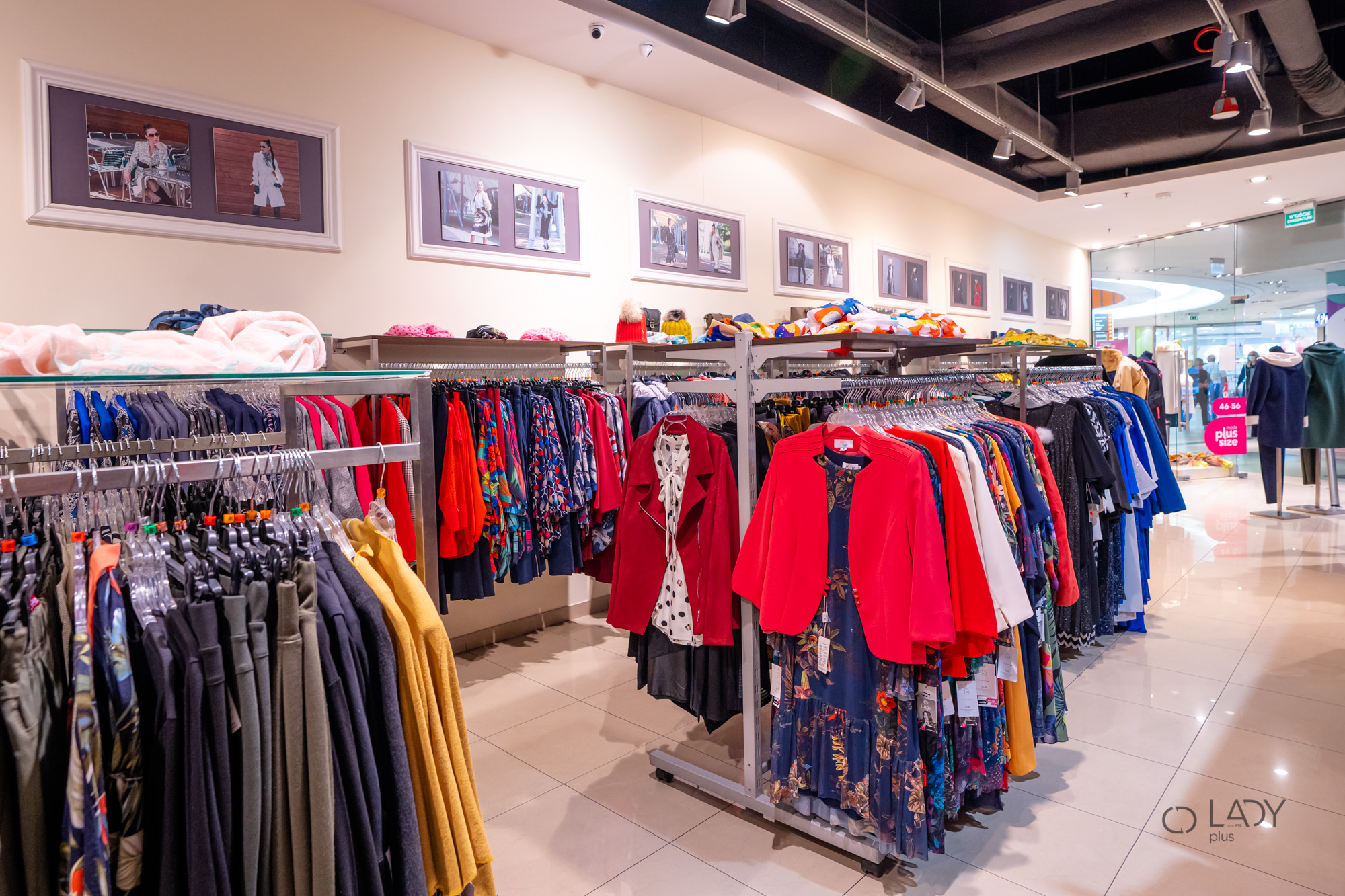 Boutiques XL moteriški drabužiai dideliais dydžiais nėščiųjų drabužiai Rzeszów Lenkija